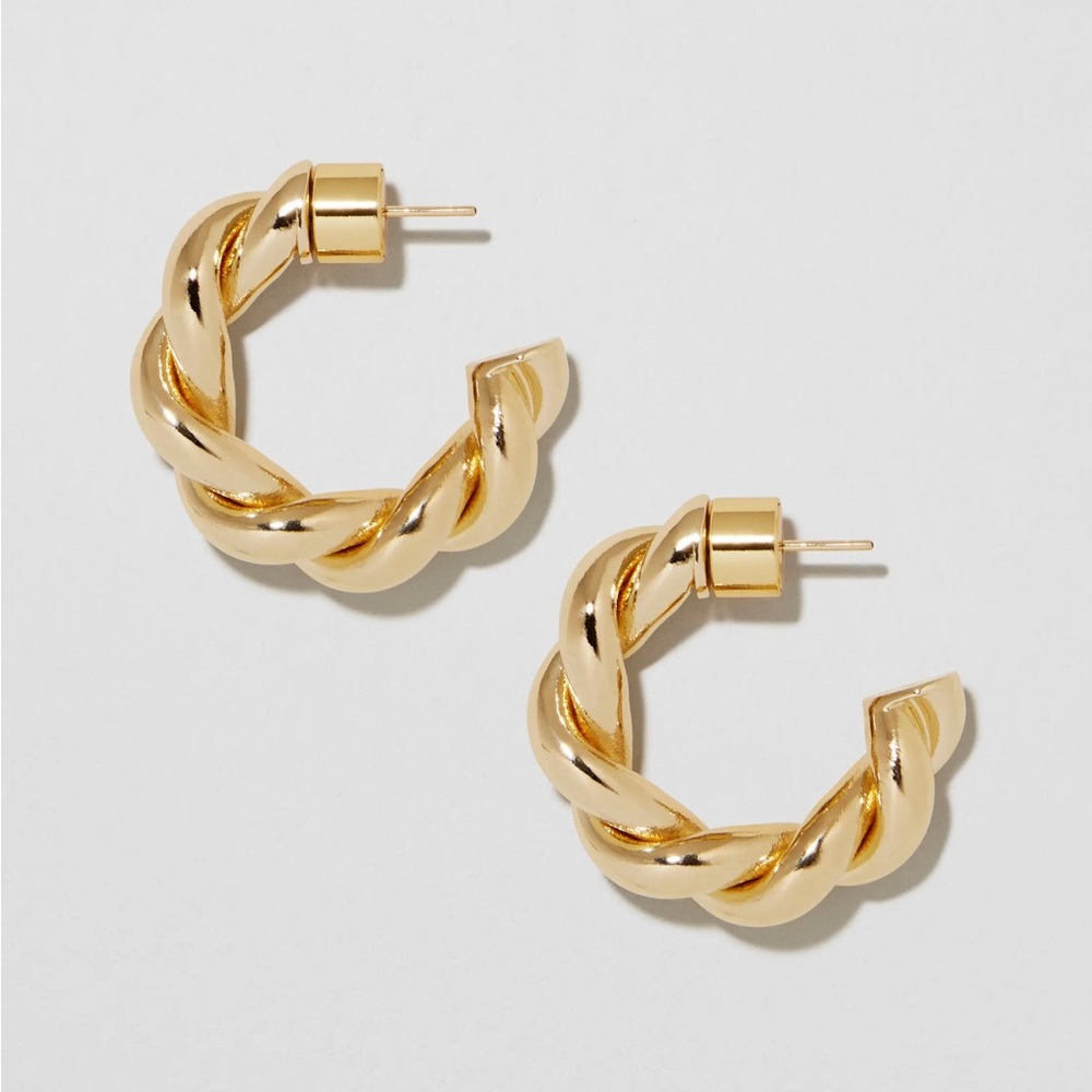 Jennifer Fisher Twisted Lilly Huggies Earrings in Yellow Gold